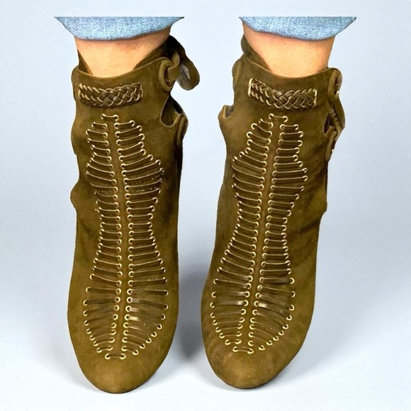 CLAUDIA SCHIFFER X AQUAZZURA HOLLAND SUEDE TIE-UP BOOTIES (SZ 37) (EUC) - Picture 7 of 12